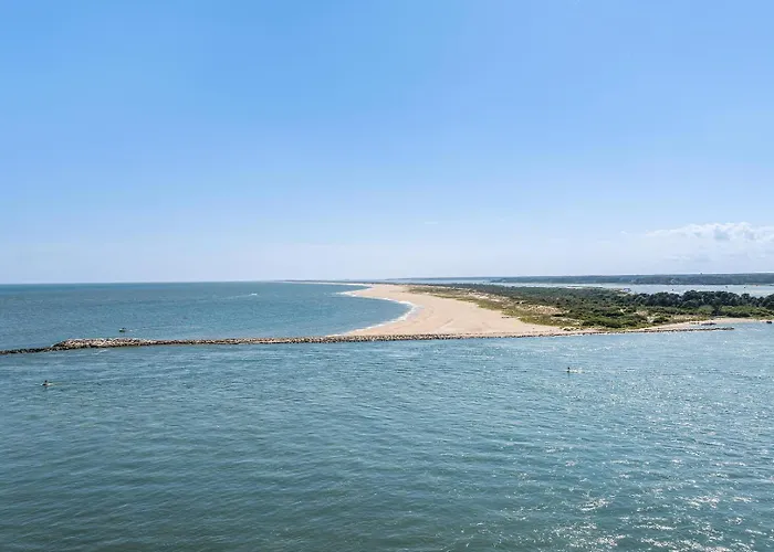 Breezy Point 202