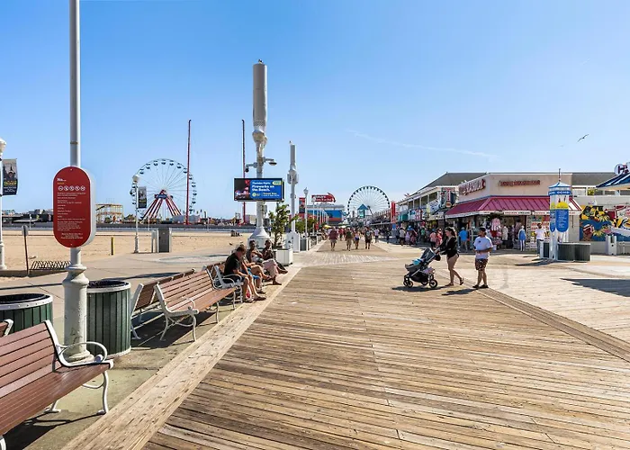 Breezy Point 202